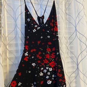 latin style summery dress (open back)